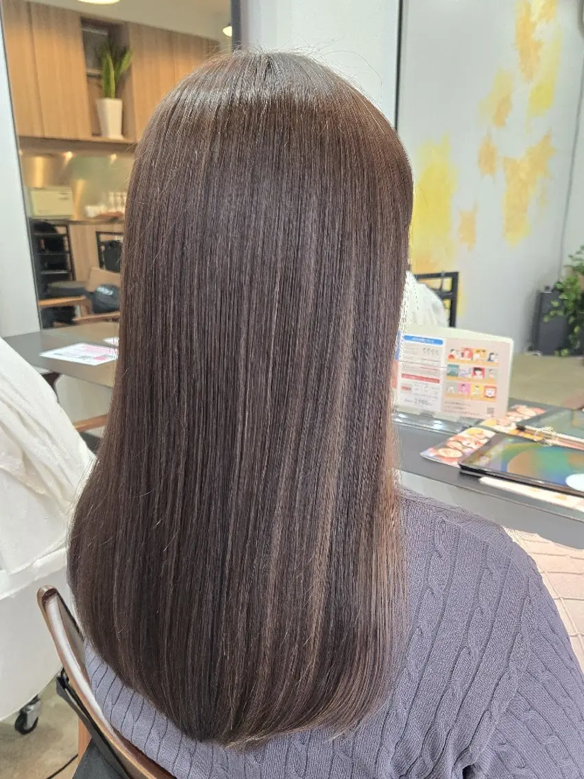 セミロング カット ヘアカラー トリートメント 野村 果音(カノン)のヘアスタイル