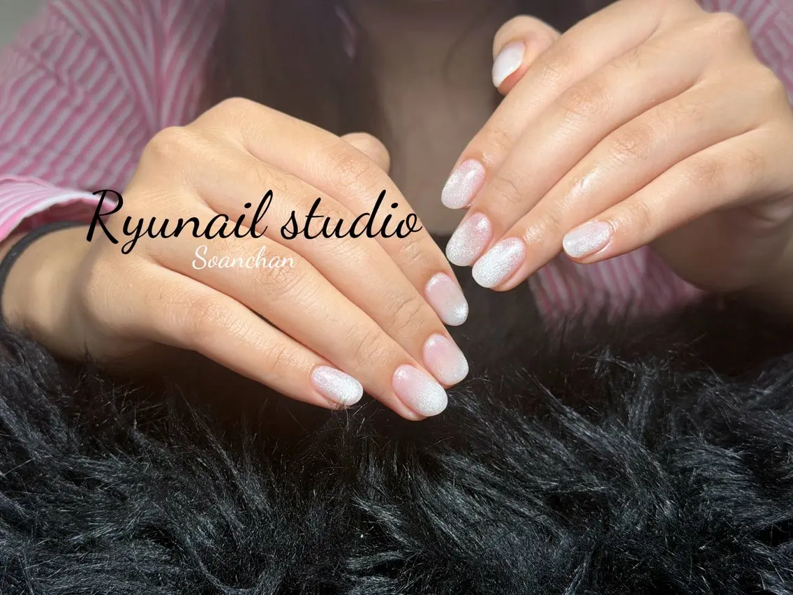 ネイル アートネイル ジェルネイル マグネットネイル ニュアンスネイル シンプルネイル ハンドネイル Ryu Nail NekoChanのネイルデザイン