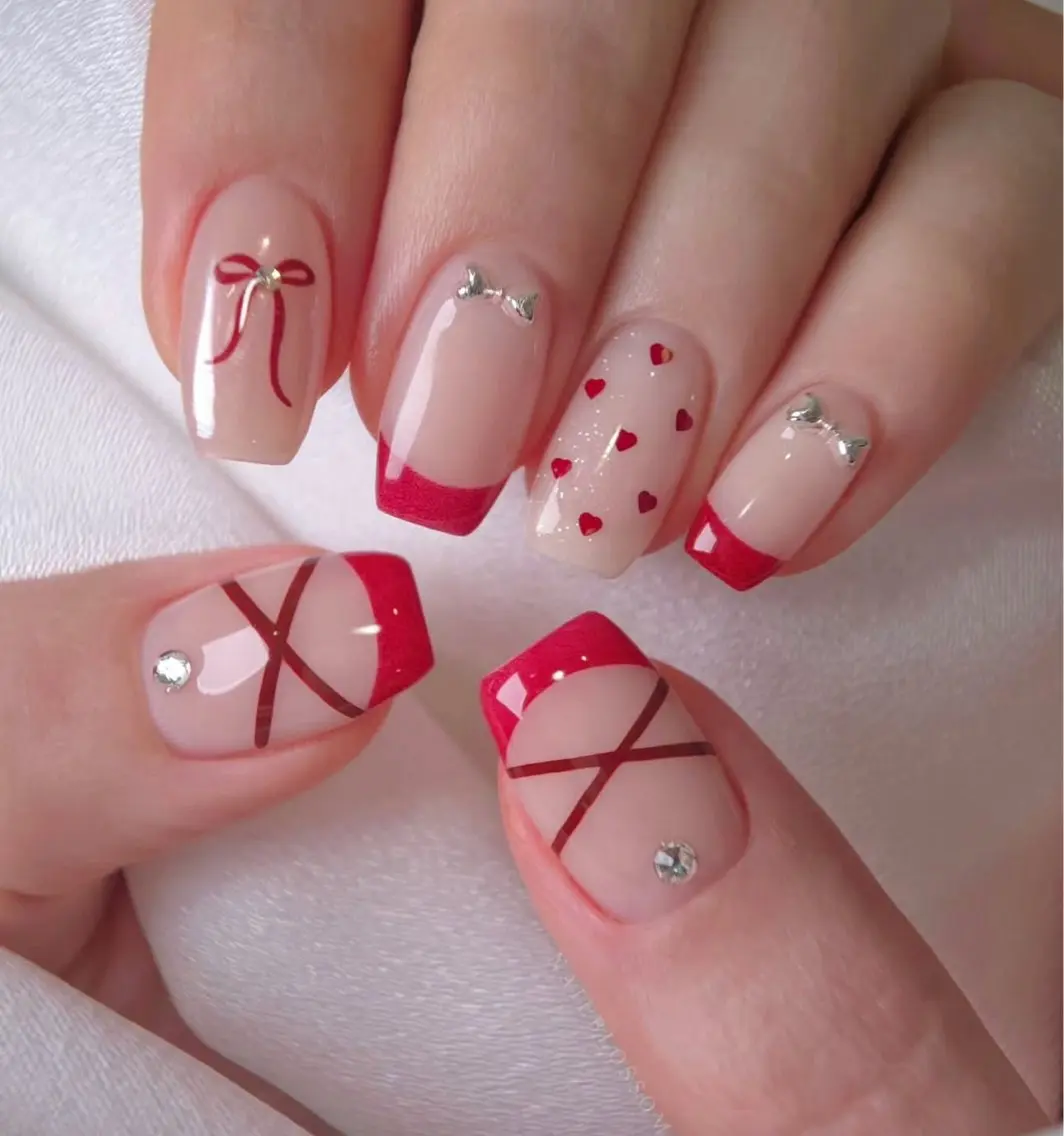 ネイル ハンドネイル 🎀PG🩵 ネイルサロンのネイルデザイン