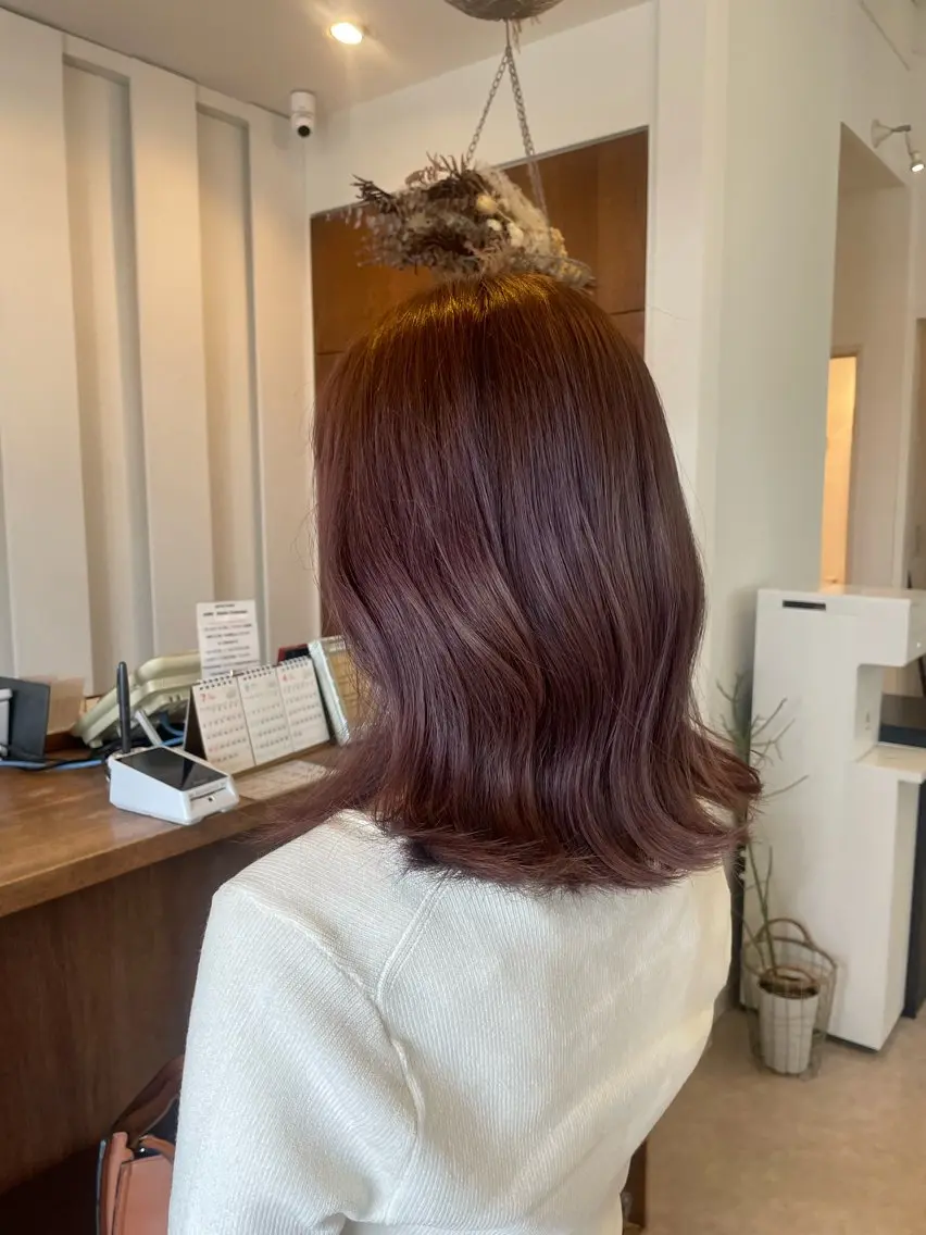 ミディアム カット ヘアカラー Sakamoto nanaのヘアスタイル