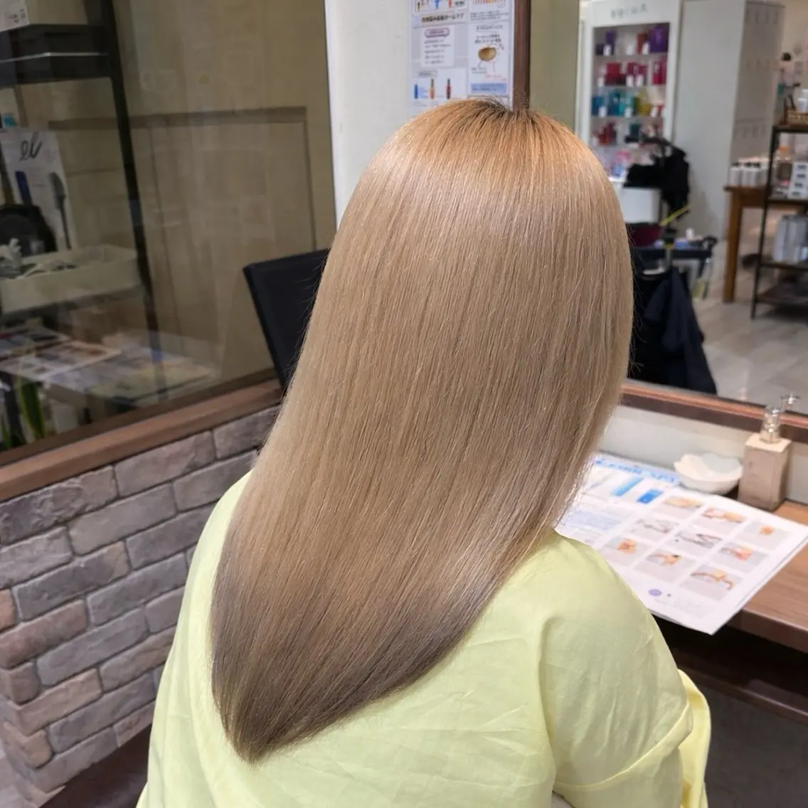 セミロング 💖ブリーチ💖 /カラー/RIOのヘアスタイル