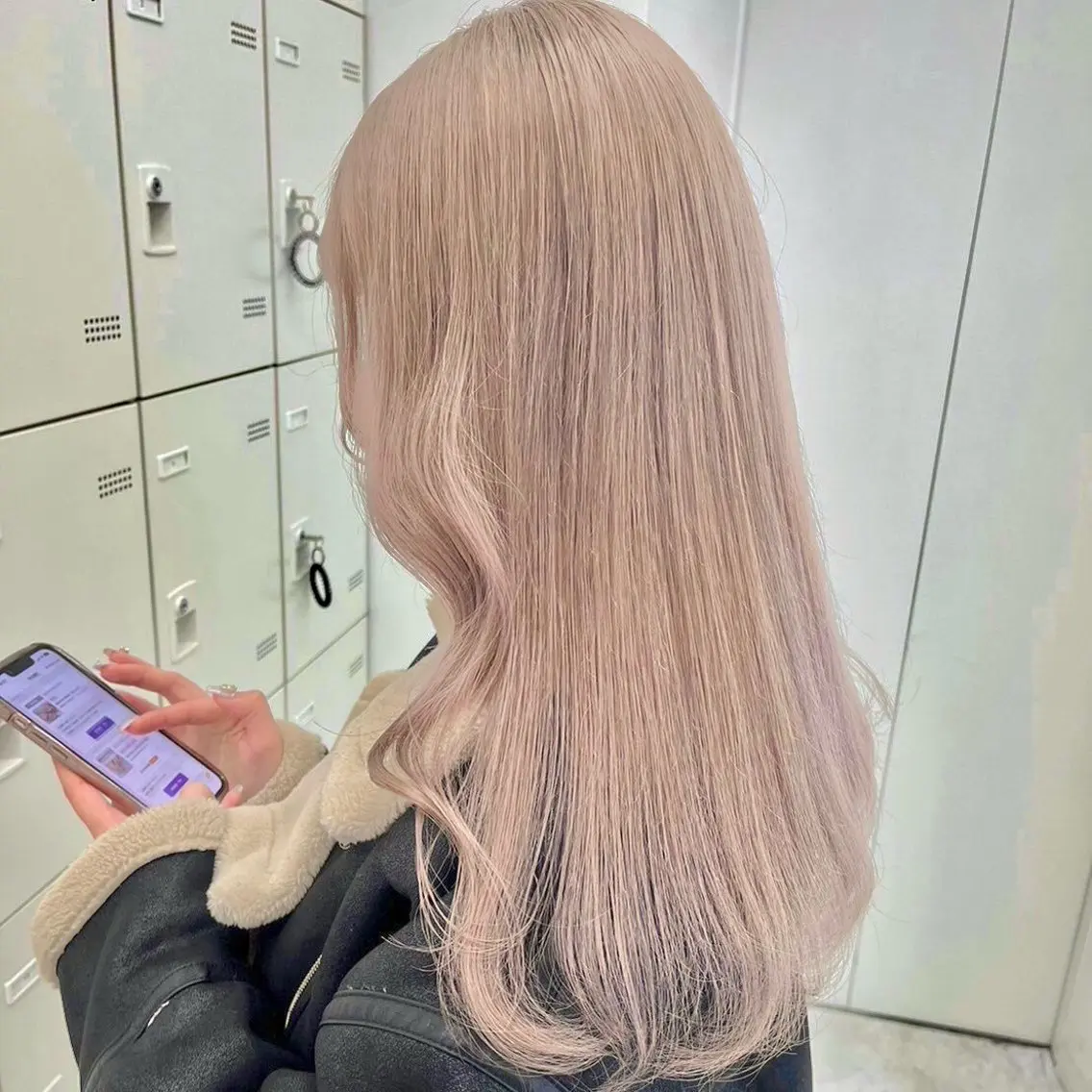 ミディアム ブラウンベージュ🤎 ブリーチなし🤎のヘアスタイル