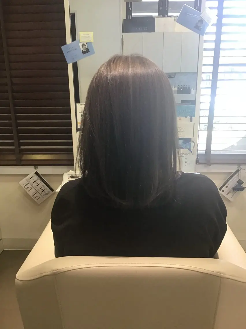 ミディアム ハイライト jouir_ yukiのヘアスタイル