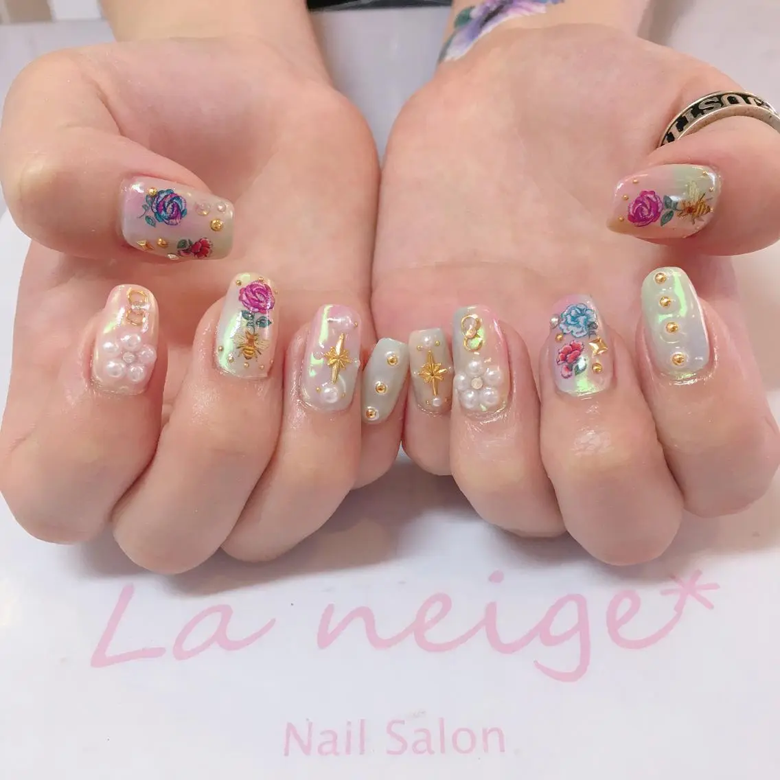 ネイル ロングネイル La neige* yuki 🐩🌙のネイルデザイン