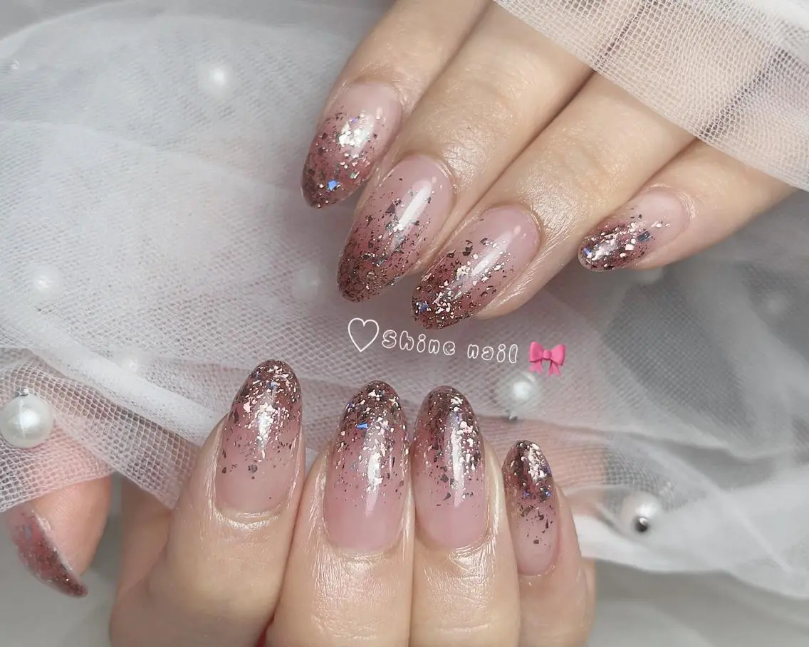 ネイル サイナネイル🎀 長さ出し専門店のネイルデザイン