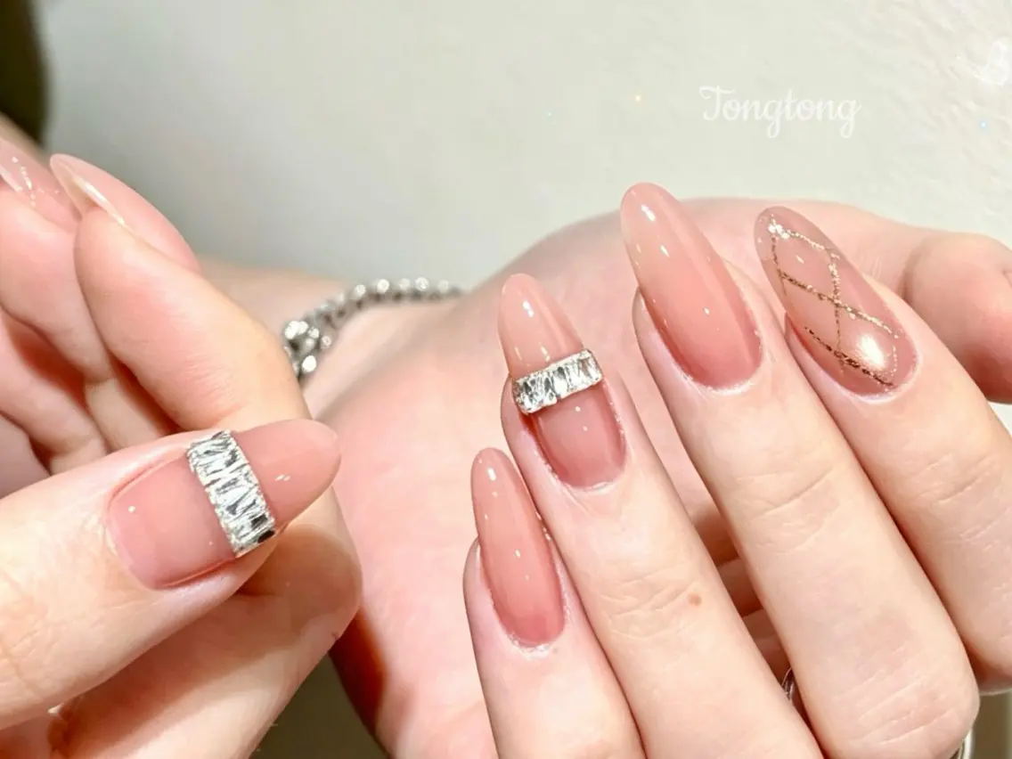 ネイル ハンドネイル Tongtong Nail Salonのネイルデザイン