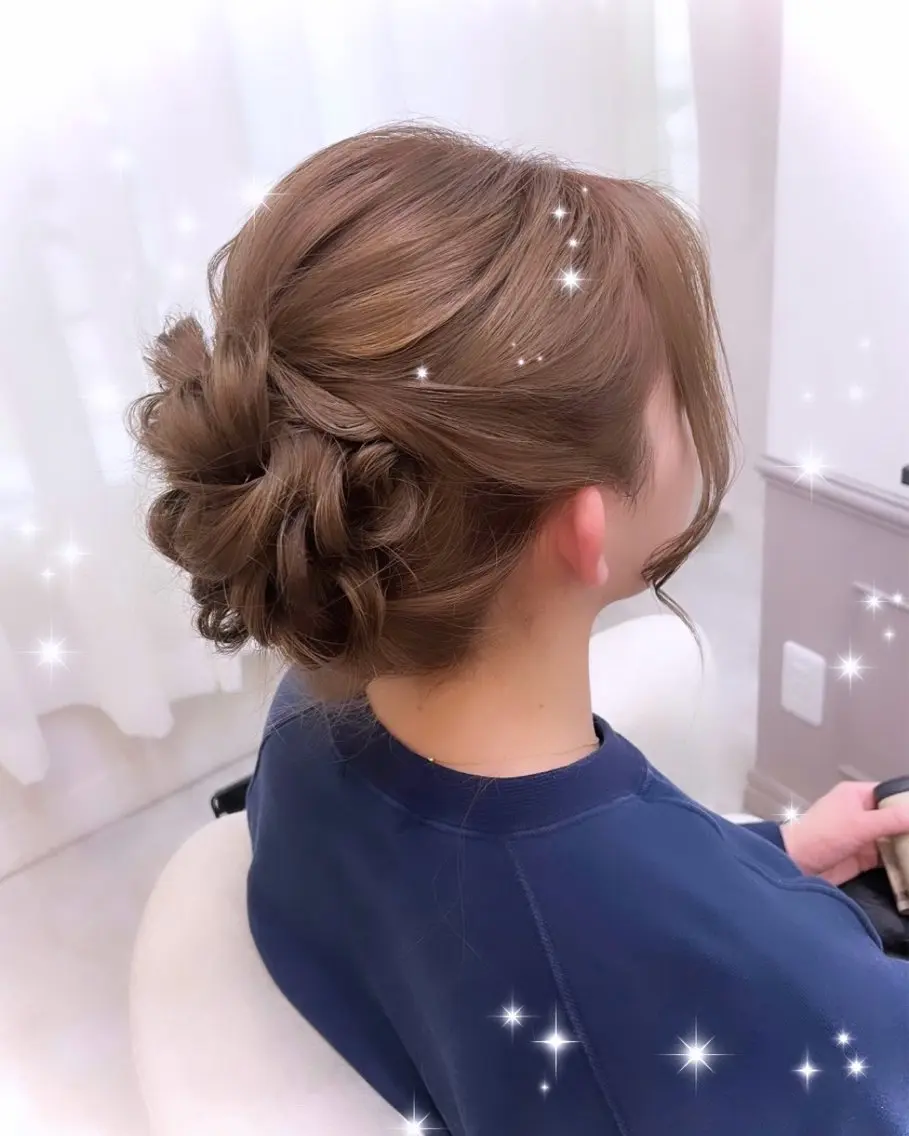 セミロング ヘアアレンジ ヘアセット lien ヒジリのヘアスタイル