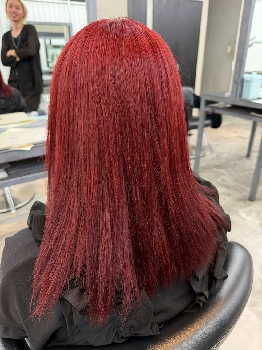 ミディアム 暖色カラー🔥 栗俣嵐のヘアスタイル