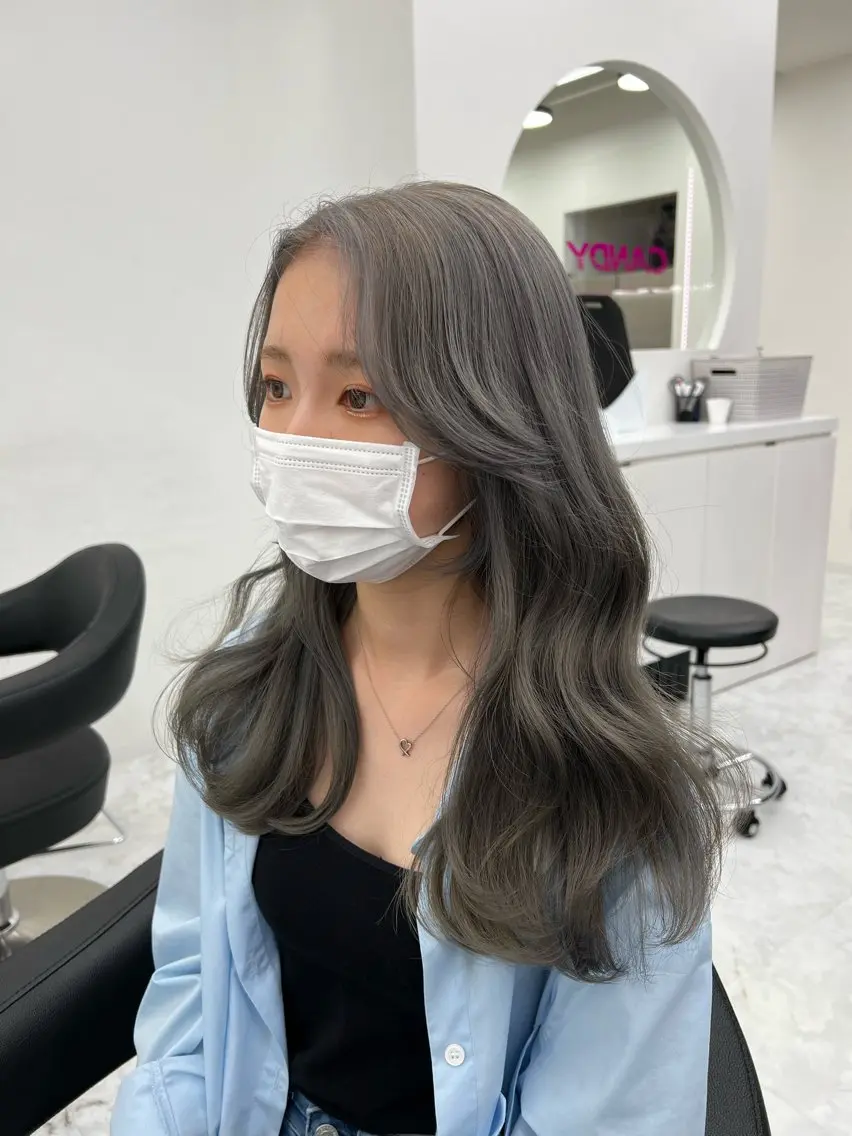 ロング カラー ヘアアレンジ カット ヘアカラー トリートメント ヘッドスパ ヘアセット 透明感×韓流ハイ トーン🫧RYUTAのヘアスタイル