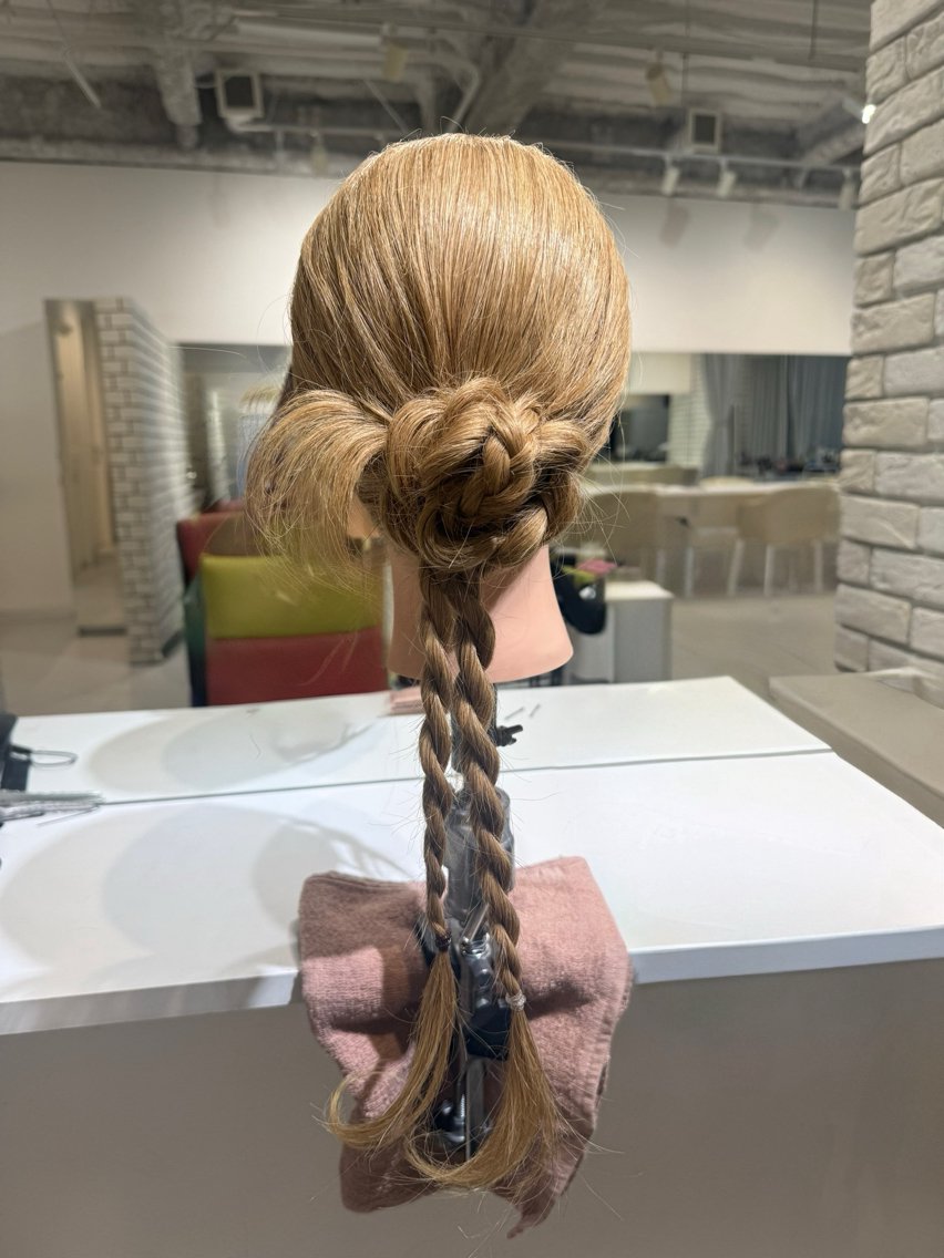 ロング ヘアセット MIREI / モデル様募集中🎀のヘアスタイル