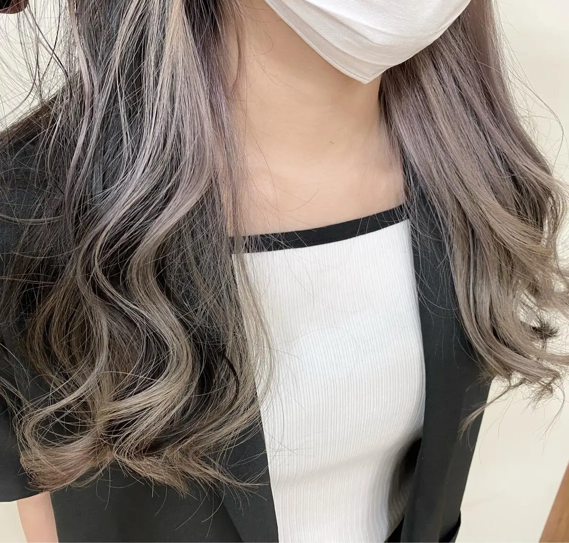 カラー SALOWIN栄 高須大貴のヘアスタイル
