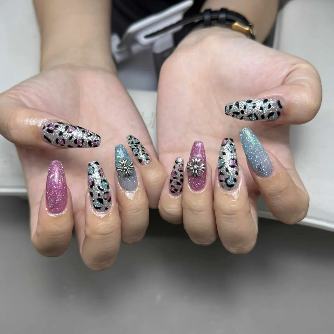 ネイル アートネイル ジェルネイル キラキラネイル 持ち込み シンプルネイル Nova Nail Salonのネイルデザイン