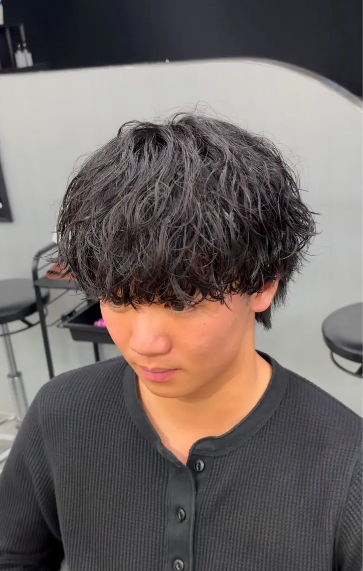 パーマ メンズ メンズパーマ カット パーマ トリートメント ヘッドスパ ヘアセット 🔥メンズカット＋ パーマの達人🔥のヘアスタイル