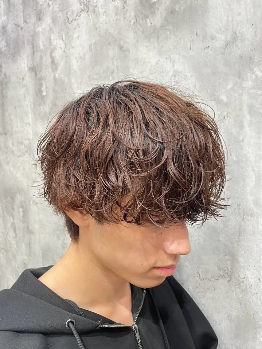 メンズ トリートメント シャドウ ニュアンス ツイスパ 金井蒔士のヘアスタイル