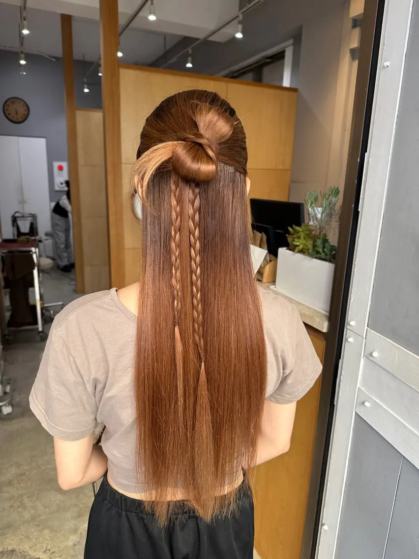 ミディアム ヘアセット miloc MOMOKAのヘアスタイル