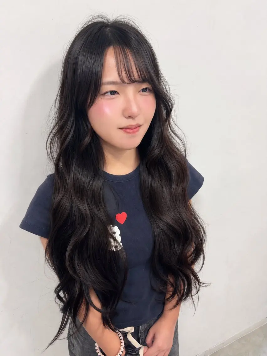 韓国風巻き髪/mix巻きの写真