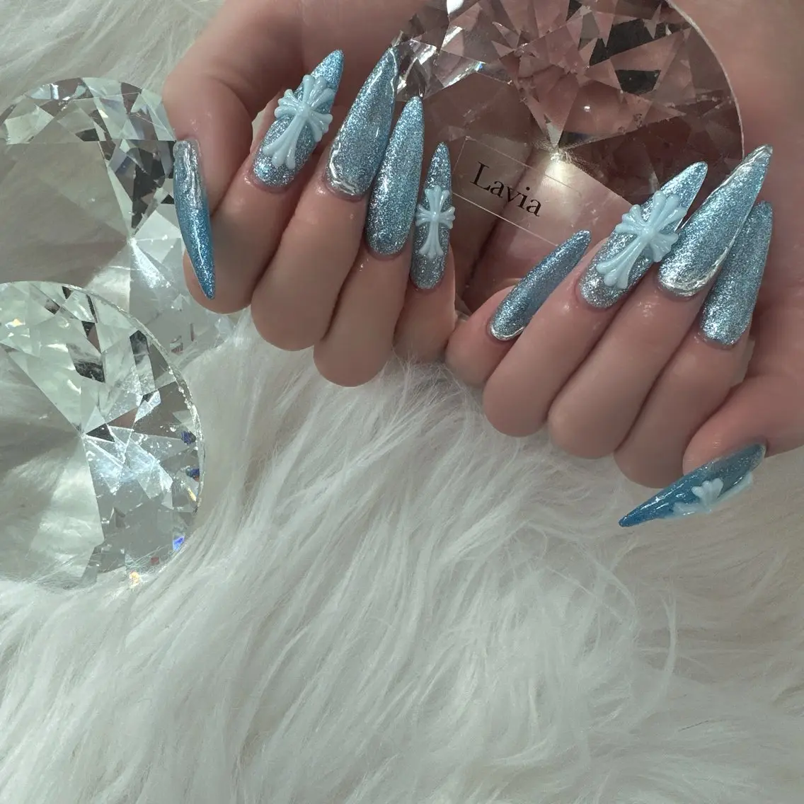 ネイル lavia🖤 ayumiのネイルデザイン