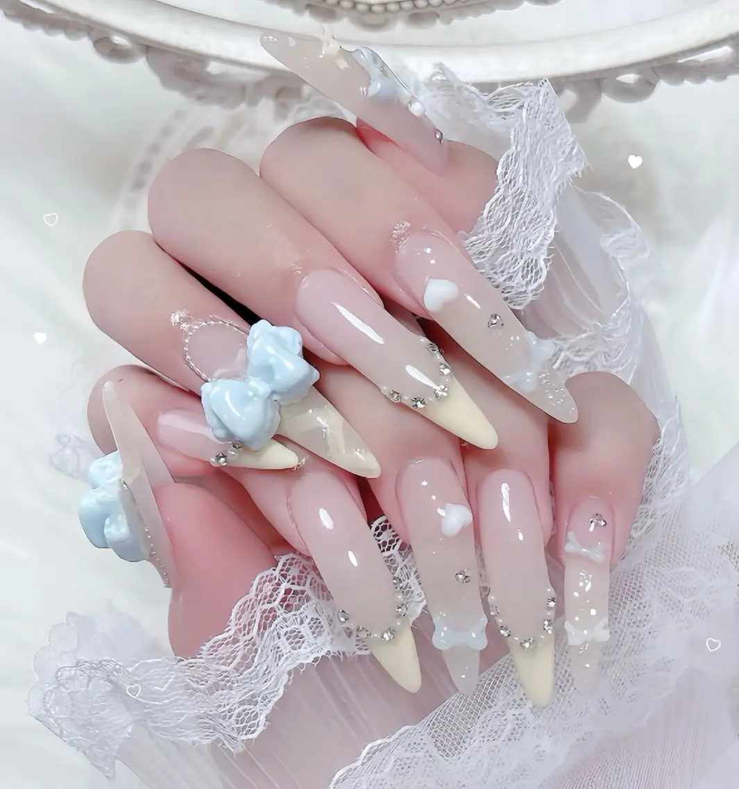 ネイル ブルー ジェルネイル ガーリー グラデーション グリーン ハンドネイル Rin Nail 新大久保店のネイルデザイン