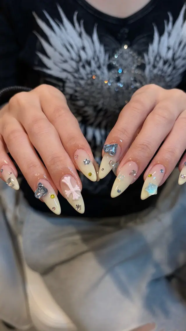 ネイル ハンドネイル フットネイル ailed'Ange 🍒miuのネイルデザイン
