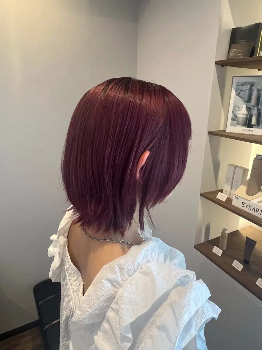 ミディアム カラー 岡野 玲花のヘアスタイル