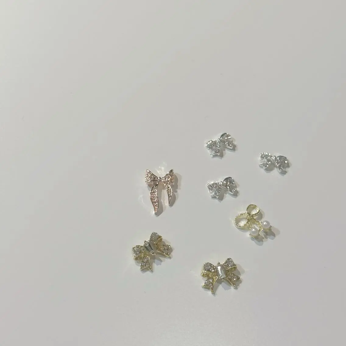 ネイル リボン tsugi nailのネイルデザイン