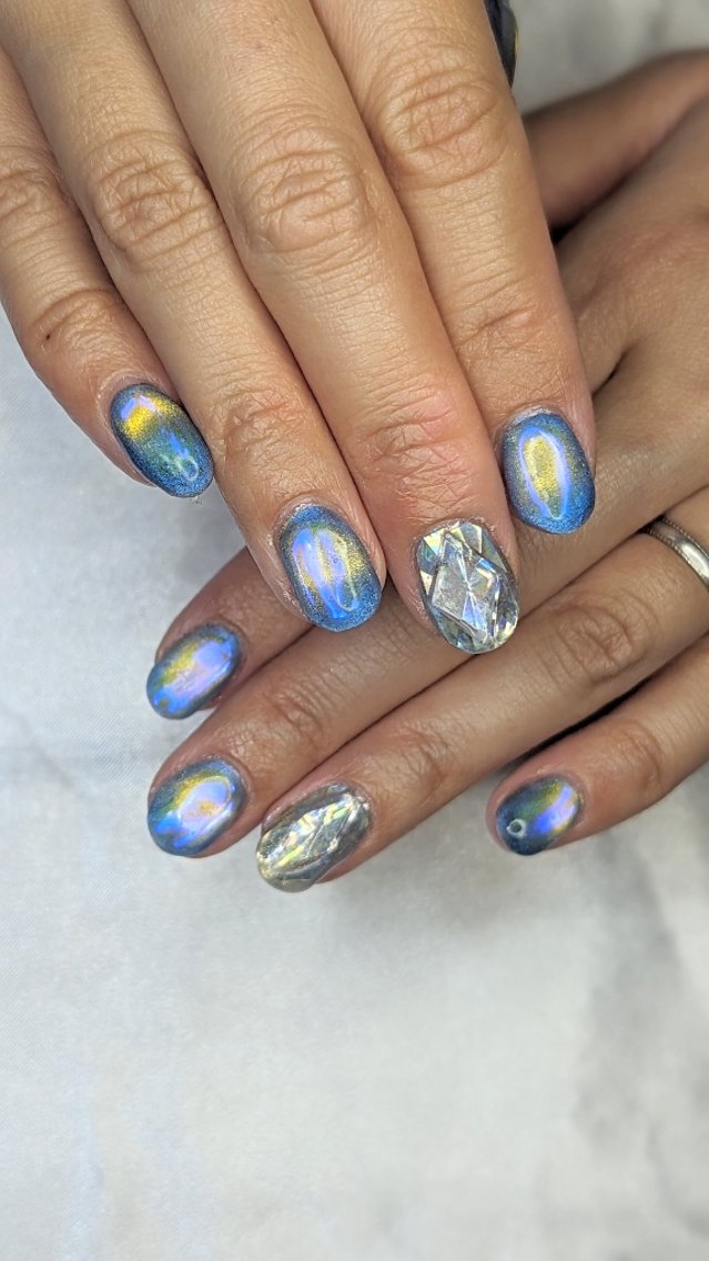 ネイル オーロラネイル ハンドネイル 推しネイル | 　aycnailのネイルデザイン