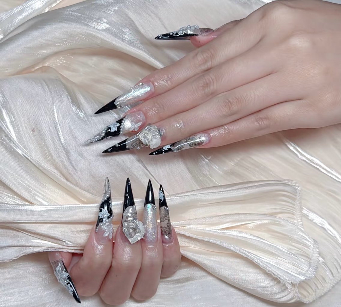 ネイル T&K nail YuRiのネイルデザイン