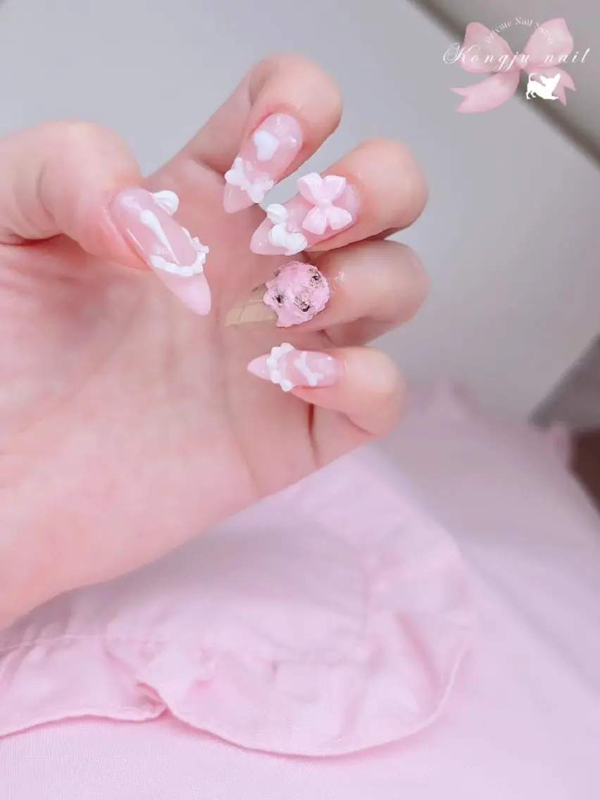 ネイル Kongju  nailのネイルデザイン