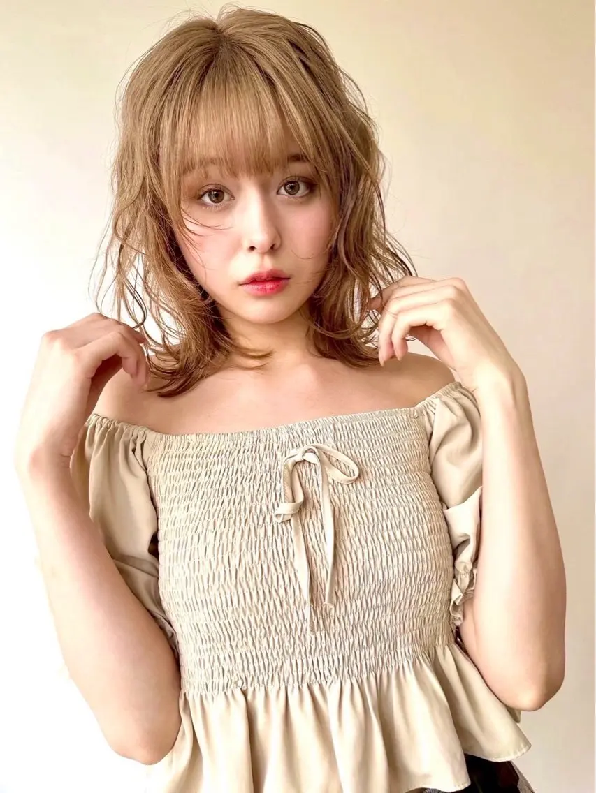 ミディアム EARTH 長崎浜町のヘアスタイル