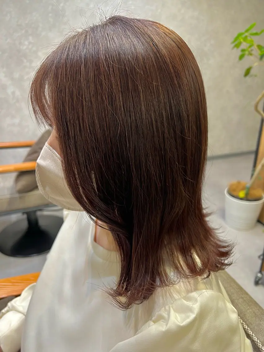 カラー 榎本 雪来のヘアスタイル