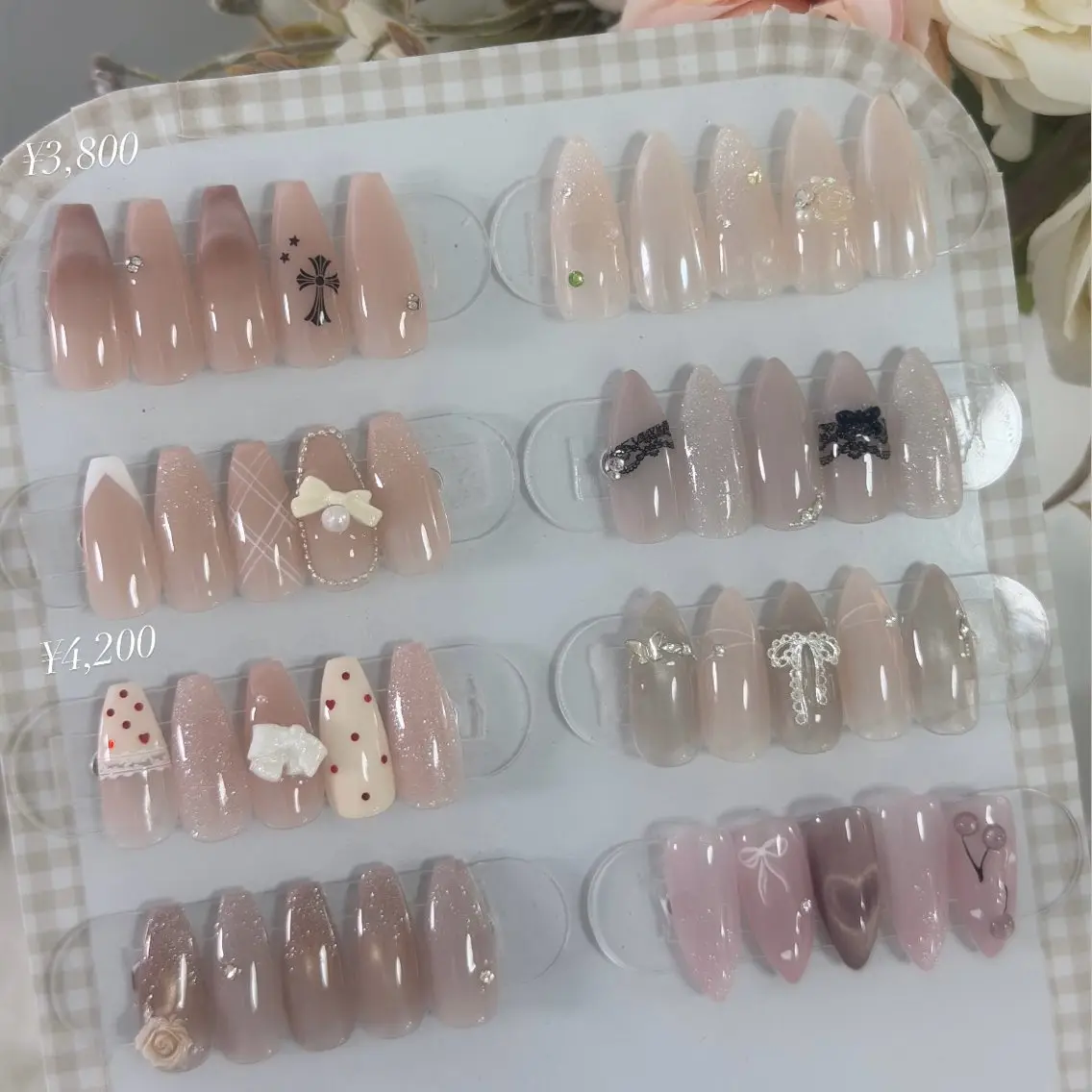 ネイル Misaki 🩶のネイルデザイン