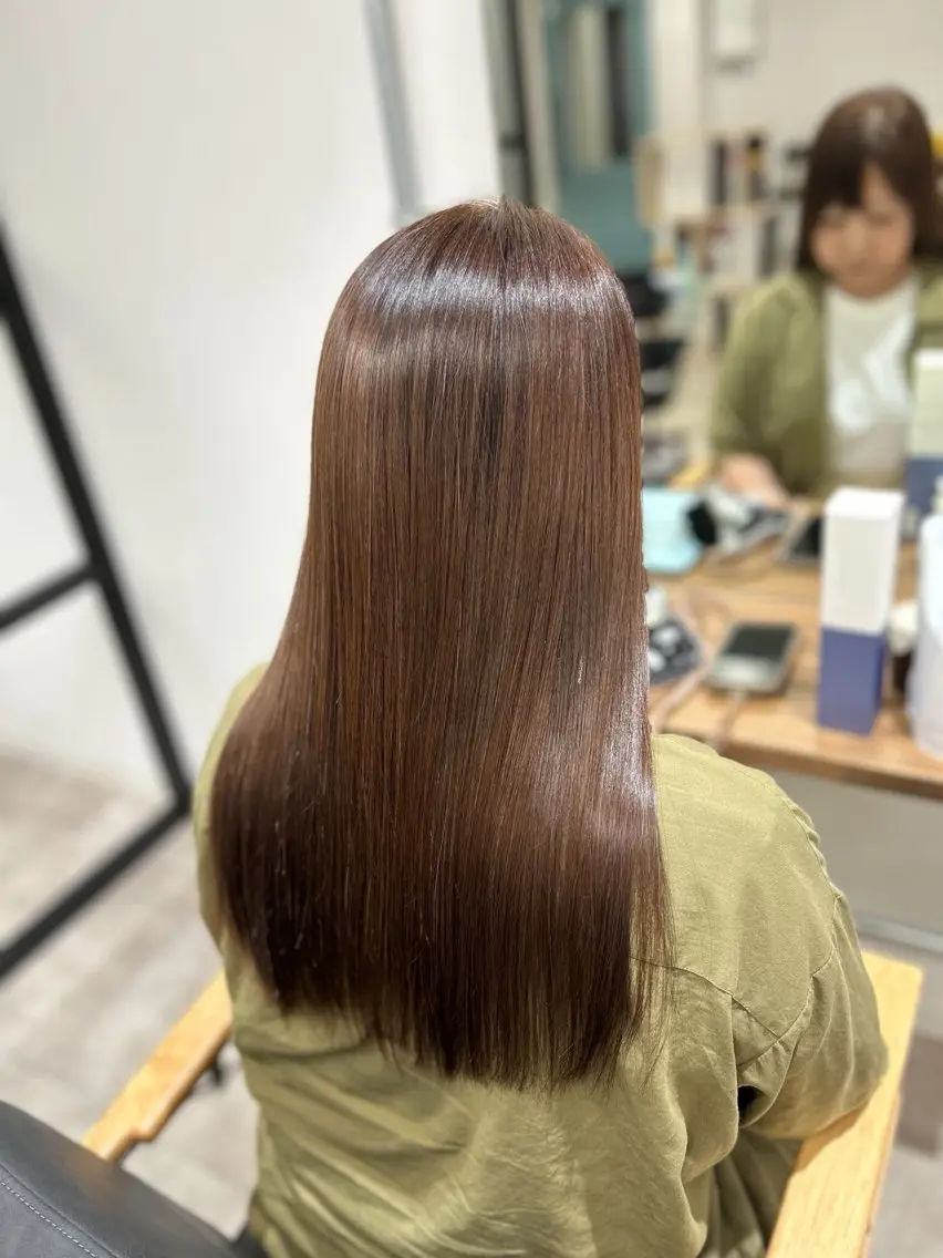 ロング カラー カット ヘアカラー 縮毛矯正 トリートメント 白髪ぼかし特化美容師 古賀雄歩のヘアスタイル