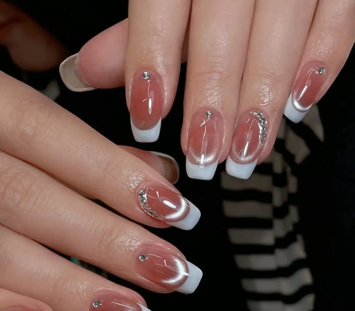 ネイル ハンドネイル ハンドケア 🍑 momo_nailのネイルデザイン