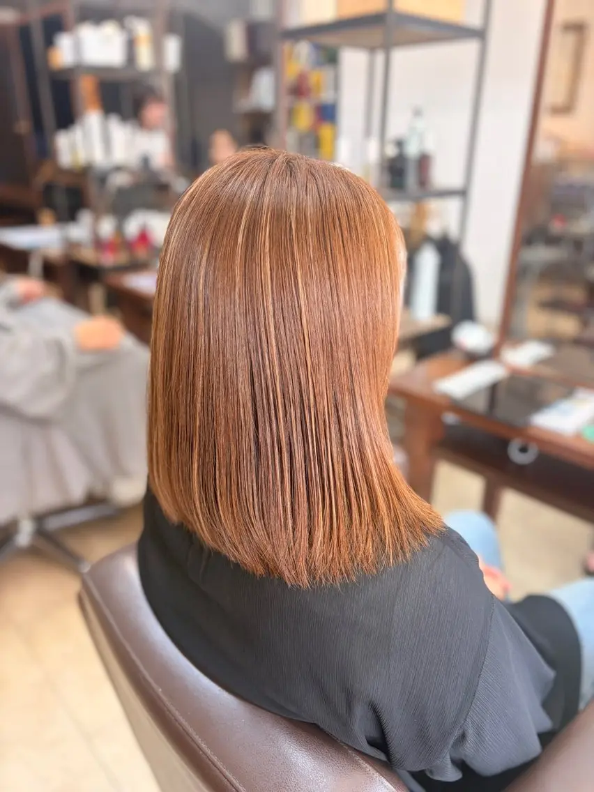 セミロング カラー ヘアカラー 上西 花奏の眉毛・アイブロウイメージ