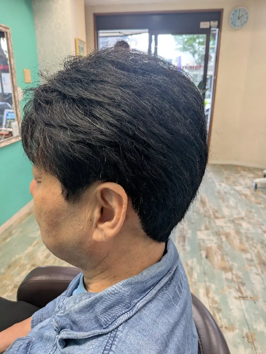メンズ 岡本 浩子のヘアスタイル