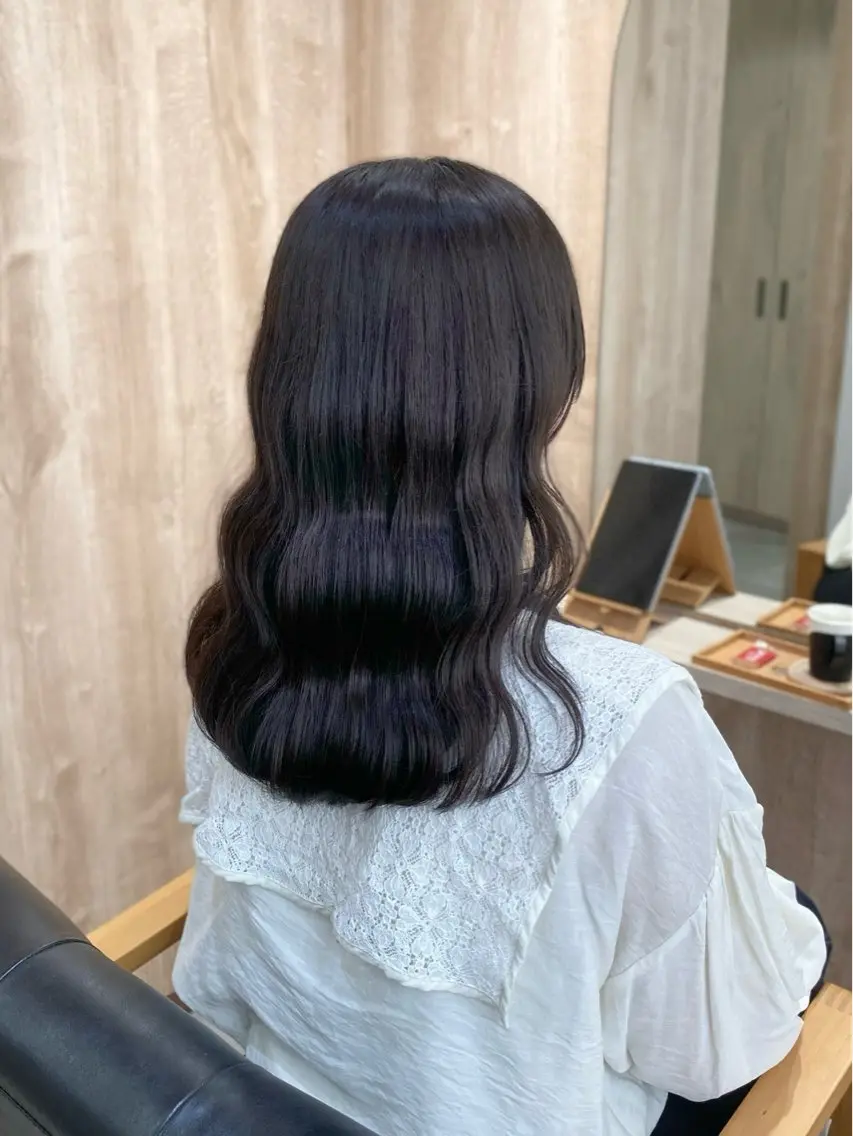 ミディアム ヘアカラー 王道かわいい🤍ベー ジュカラー＊里々花＊のヘアスタイル