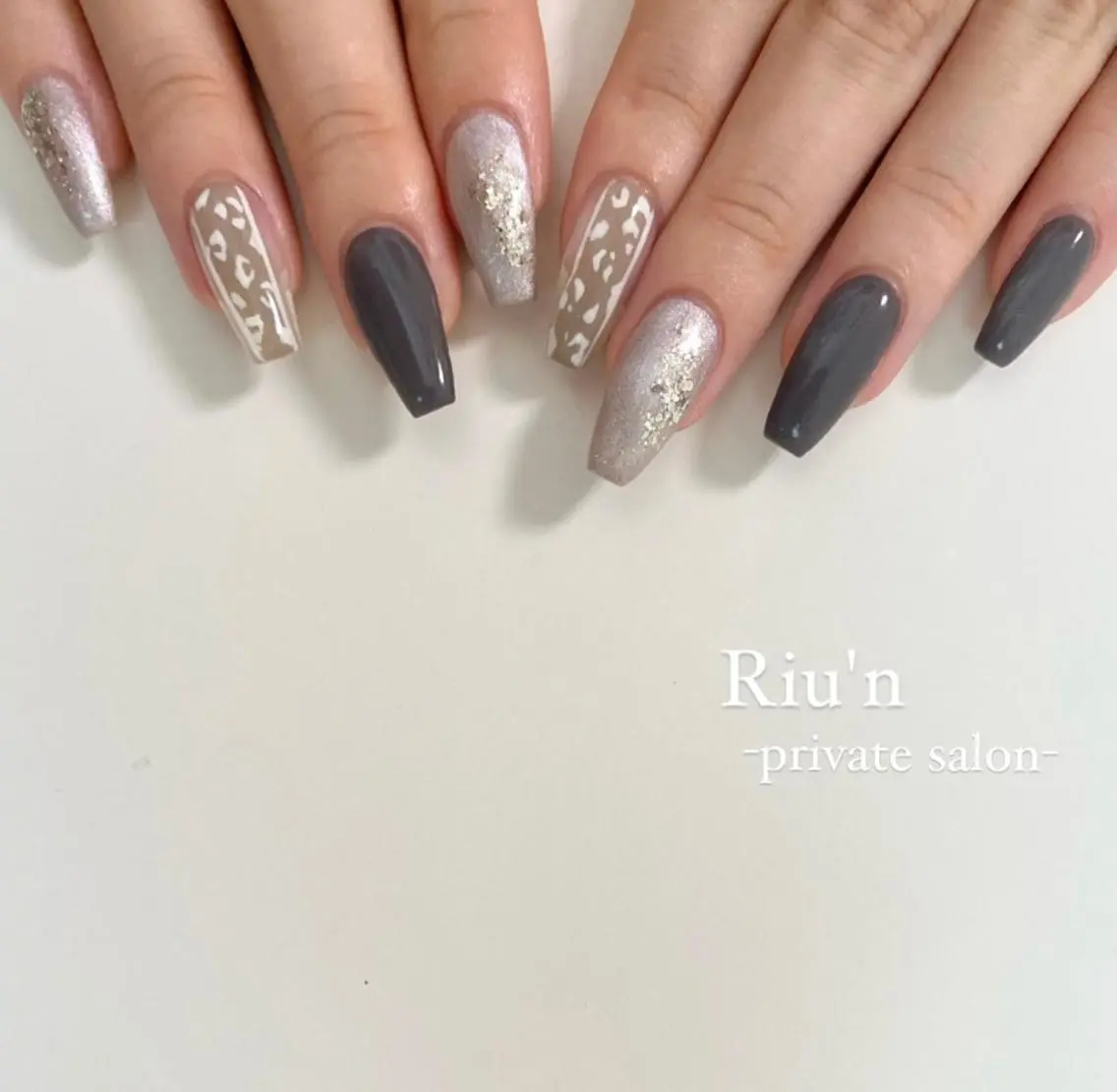 ロング ハンドネイル Riu*n -private-のネイルデザイン