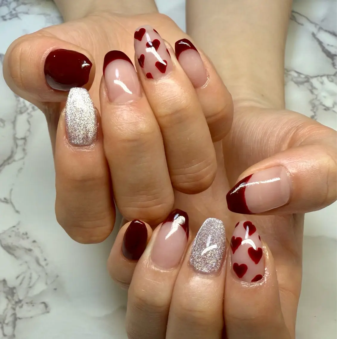 ネイル アートネイル チークネイル フレンチネイル ハート キラキラネイル Mai’s nailのネイルデザイン