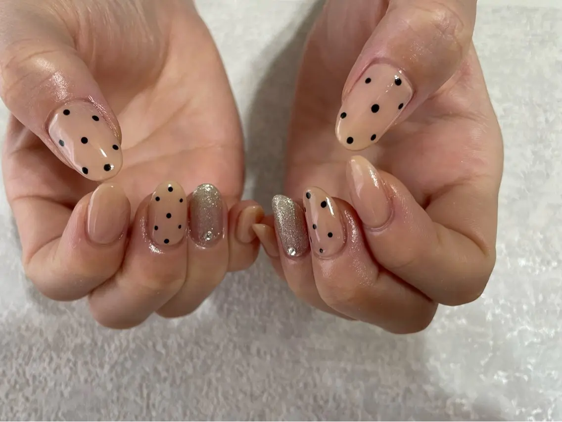 ネイル ジェルネイル メンズネイル パラジェル シンプルネイル 春ネイル kikinail 溝の口のネイルデザイン