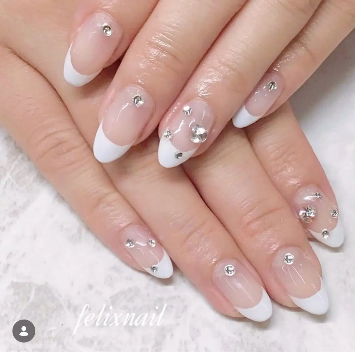 ネイル ストーンネイル ハンドネイル Felixnail TANAKA🐰🤍のネイルデザイン