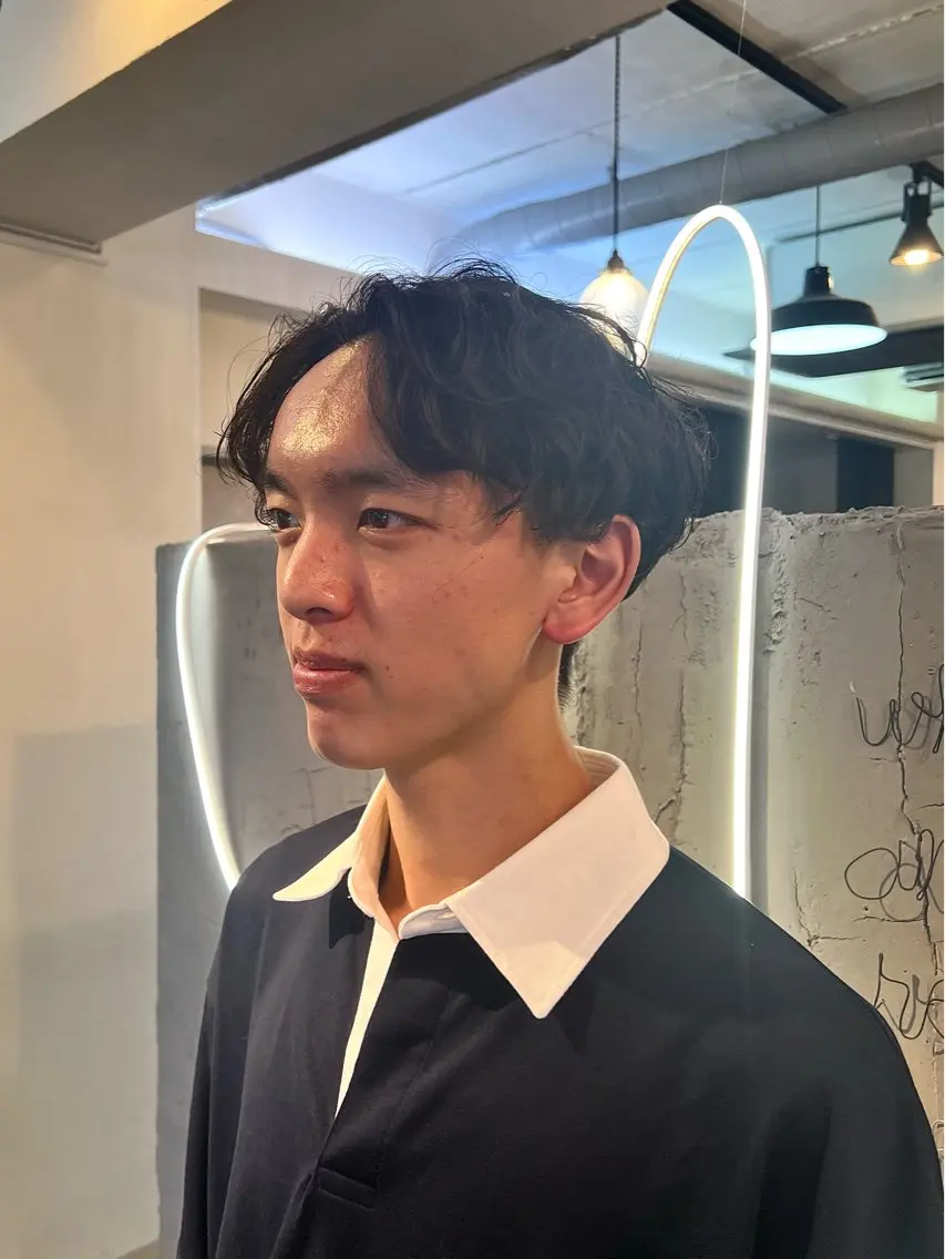パーマ メンズ センターパート メンズパーマ カット パーマ いぐちしょうた🫧 VISAGEbaskのヘアスタイル