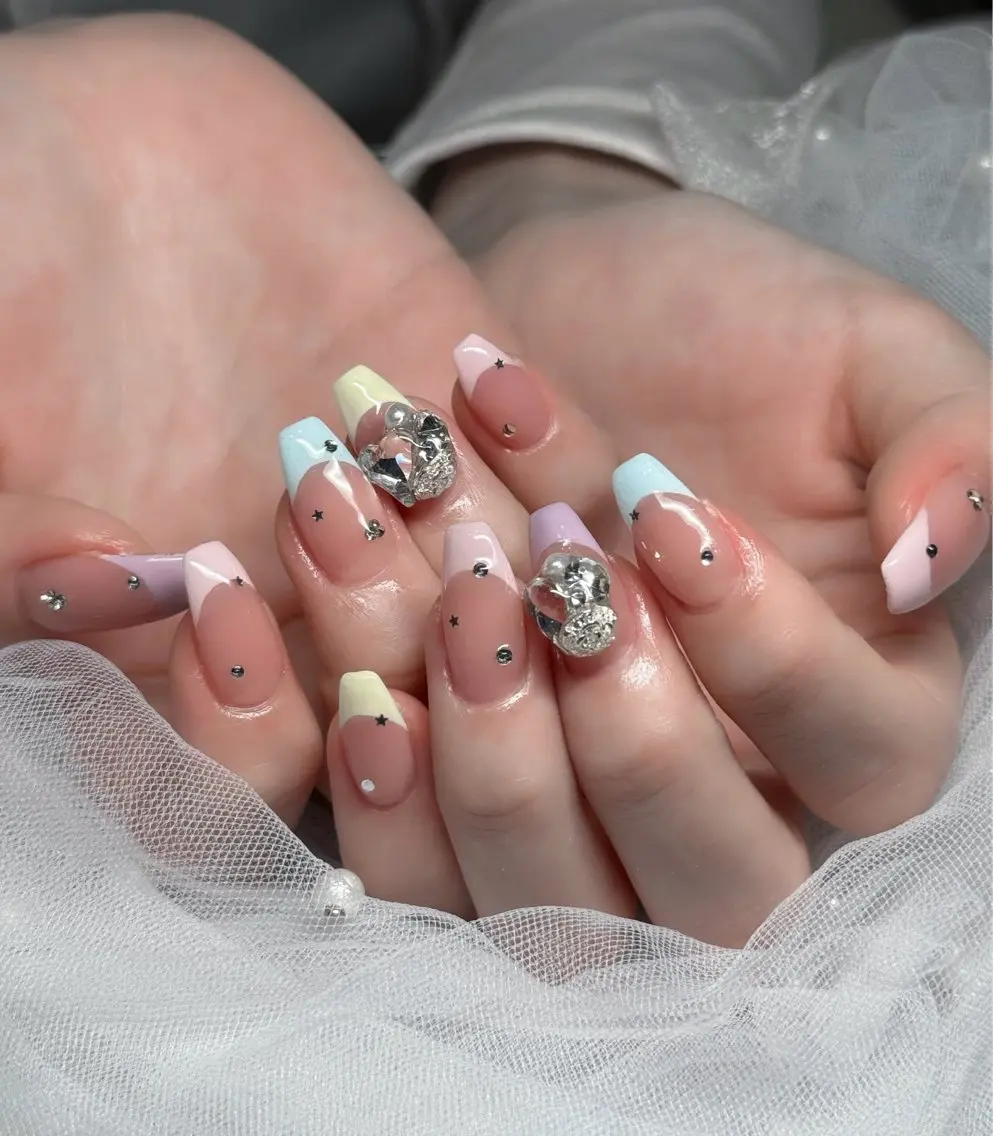 ネイル ハンドネイル 🎀 AYANEのネイルデザイン