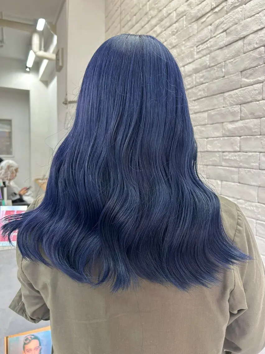 セミロング ヘアカラー ブリーチ透明感カラー 🍀mizuki🍀のヘアスタイル