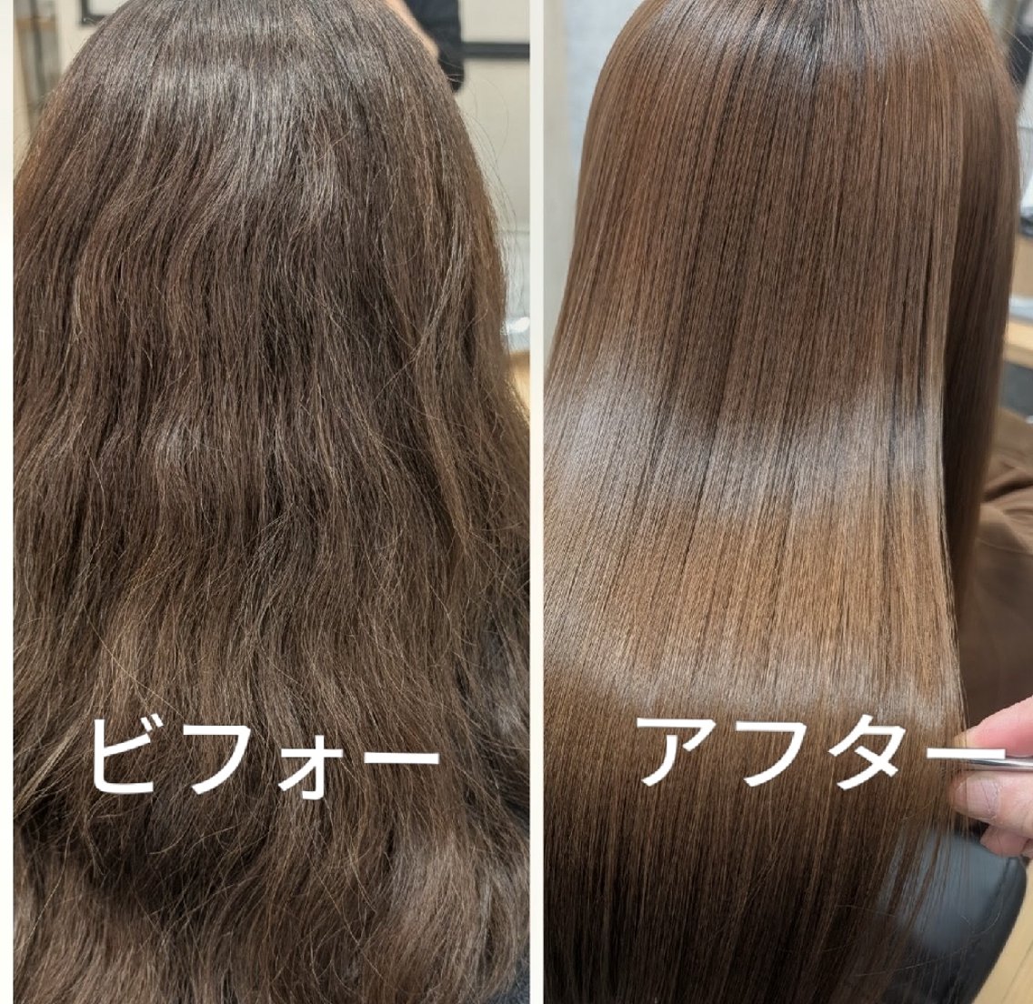 ロング 縮毛矯正 カット 縮毛矯正 トリートメント 艶髪／ミントカラー／ 肌が綺麗に見えるお色のヘアスタイル