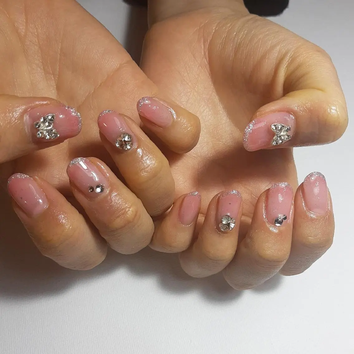 ネイル フレンチネイル キラキラネイル owlnail /持込みデザイン専門のネイルデザイン