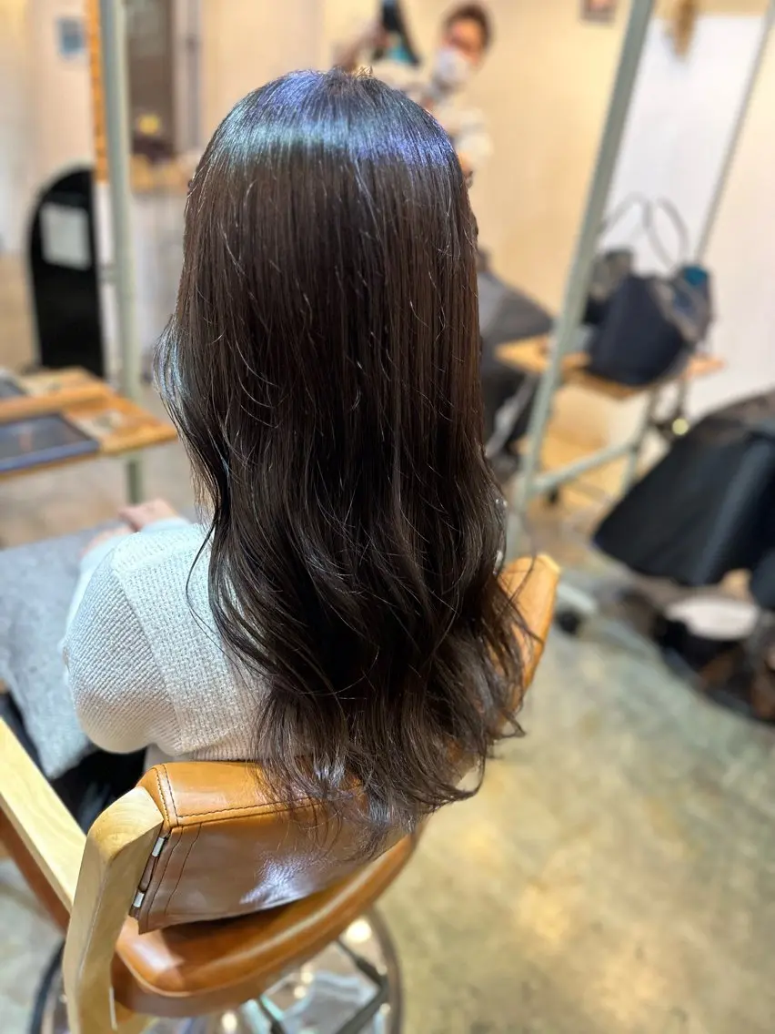 金 春江のヘアスタイル