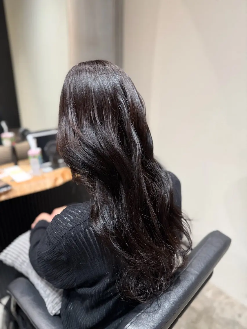 カラー 黒髪 ブリーチ ヘアカラー 加賀美 幸乃のヘアスタイル