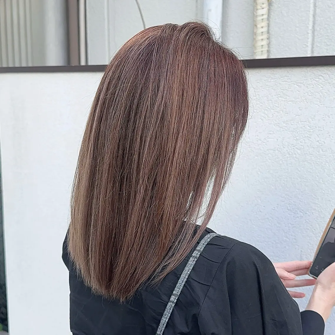 セミロング カラー 飯田 智也のヘアスタイル