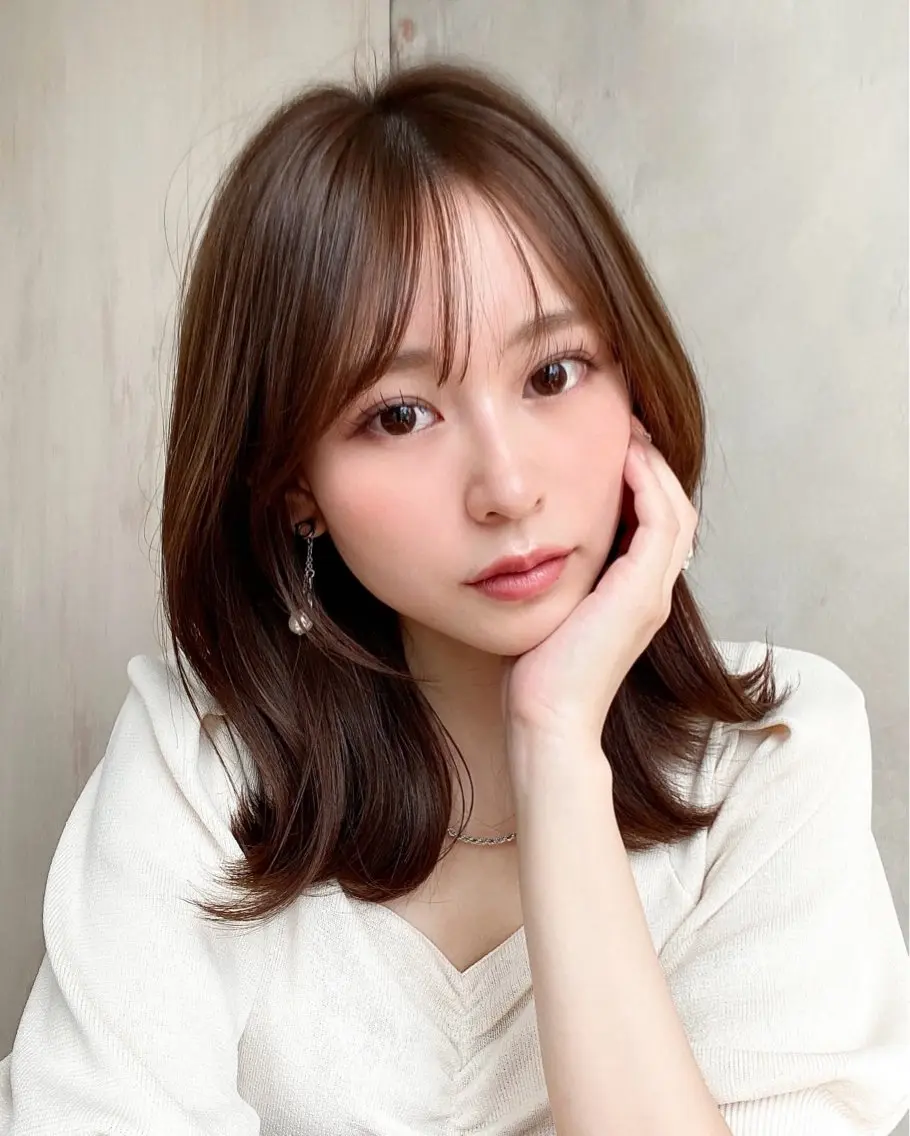ミディアム くびれヘア レイヤーカット カット ヘアカラー トリートメント 🧡くびれヘア/前髪 顔周り🧡久原結衣のヘアスタイル
