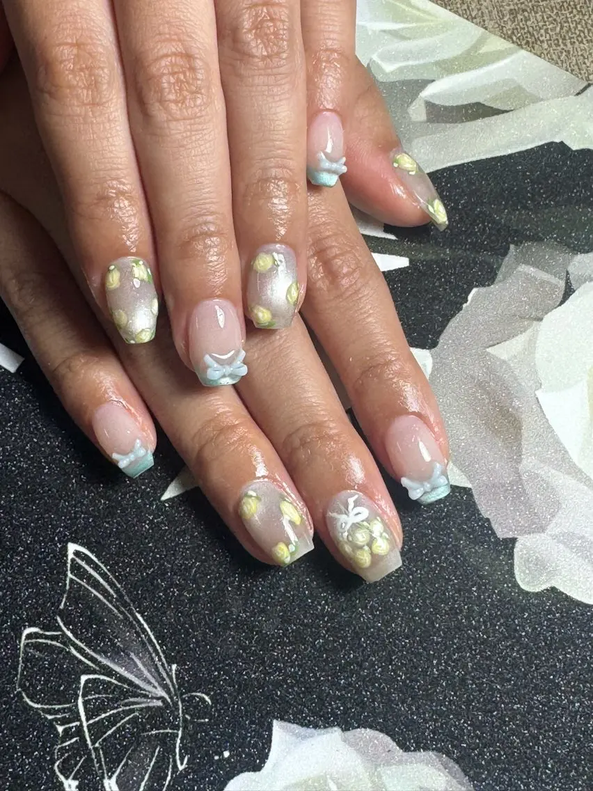 ネイル ハンドネイル U.mi Nail Salonのネイルデザイン